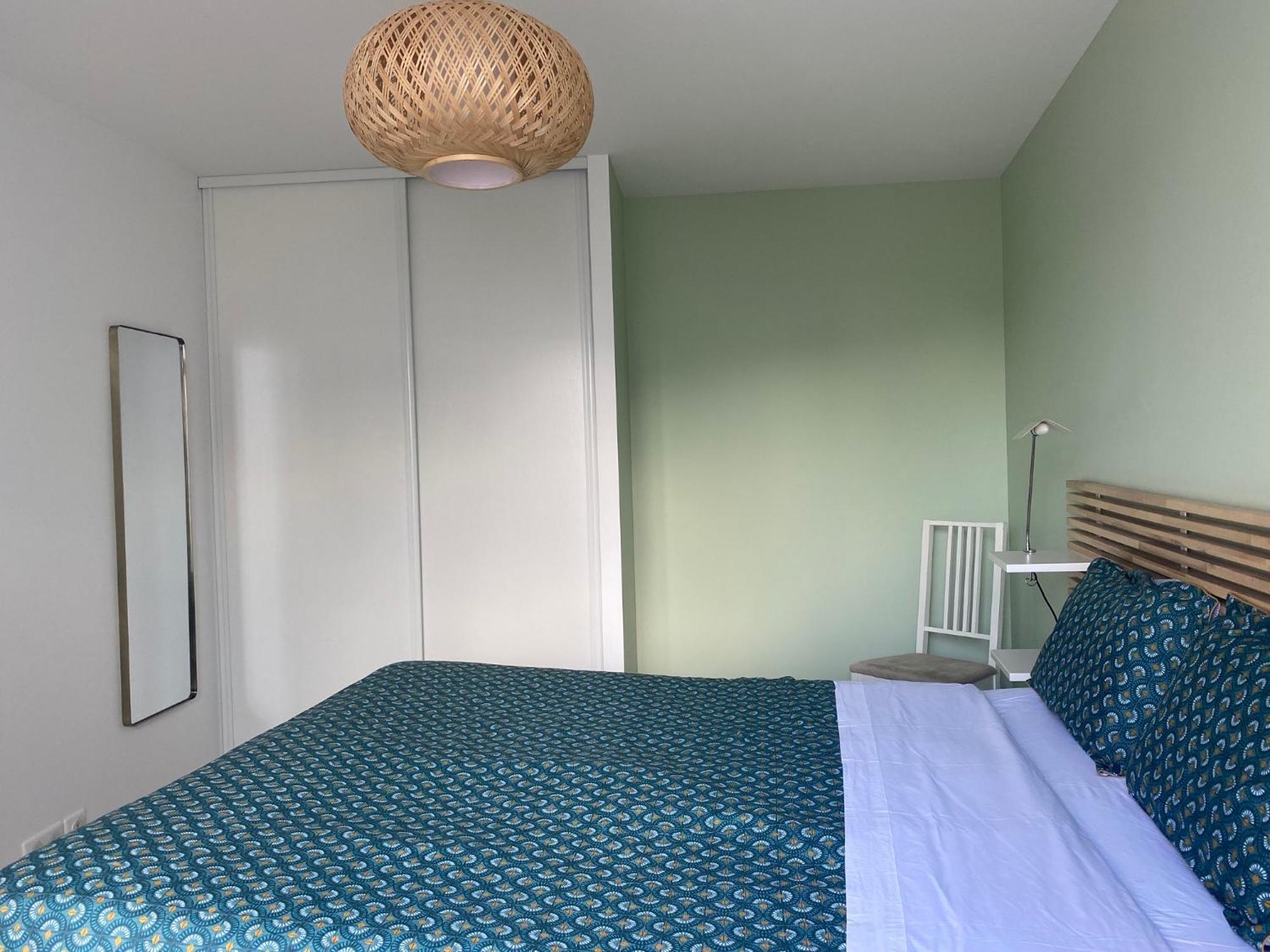 Maison Neuve Zone Coulee Verte Menant A L'Ocean Saint Gilles Croix de vie Exterior foto